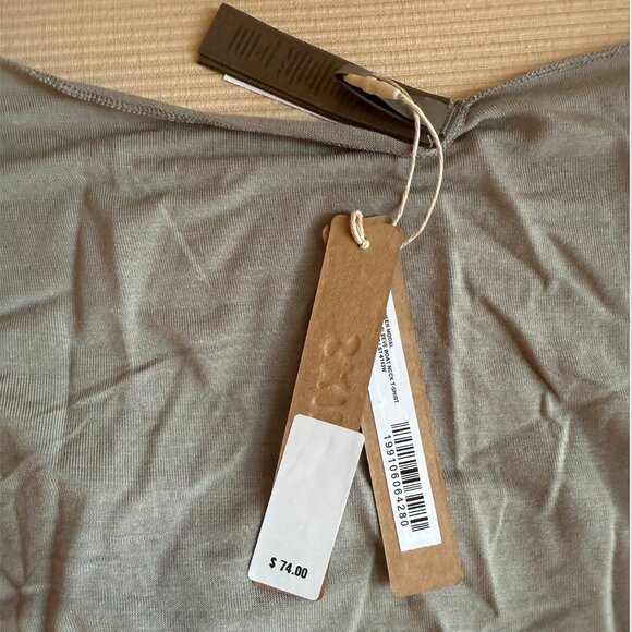 SKIMS LONG SLEEVE BOATNECK TOP - Picture 6 of 8